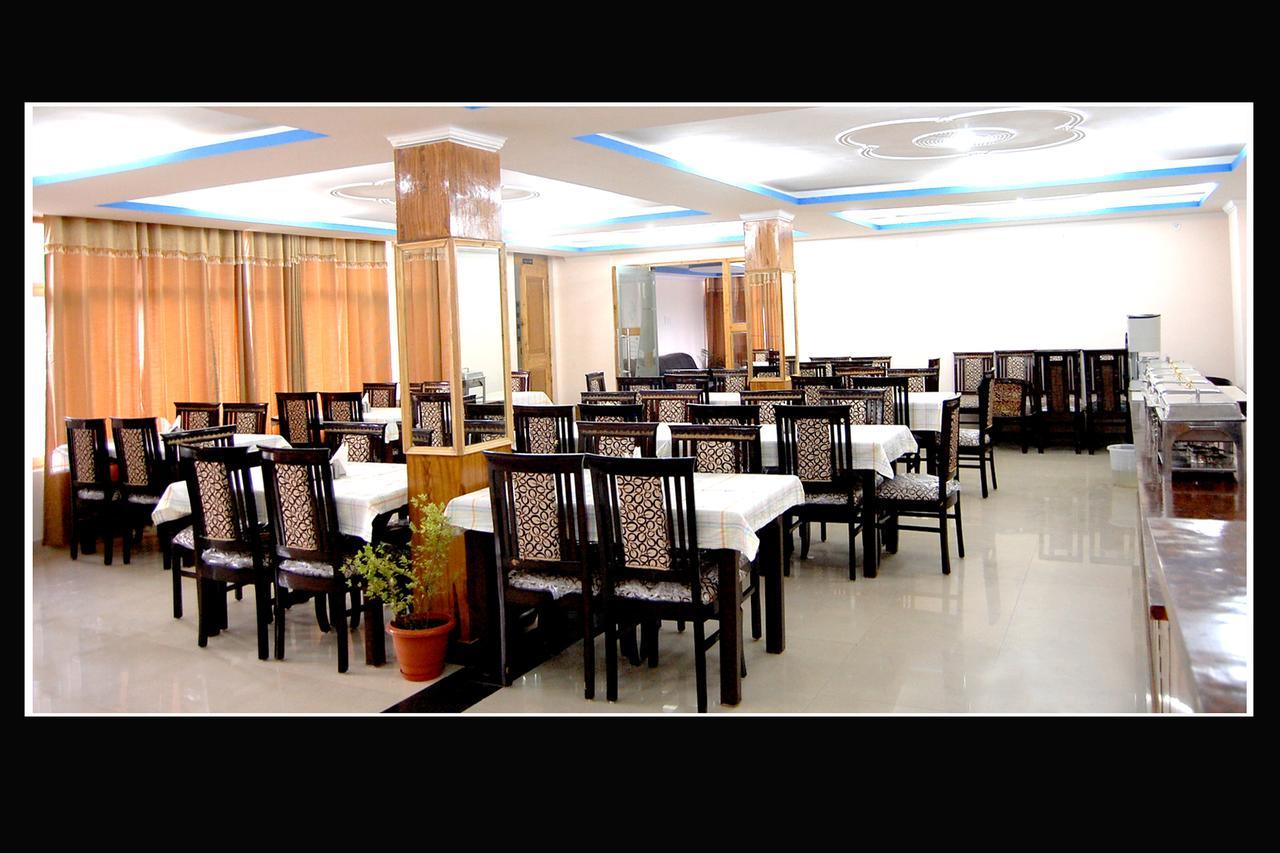 Hotel Nitesh Manali  Luaran gambar