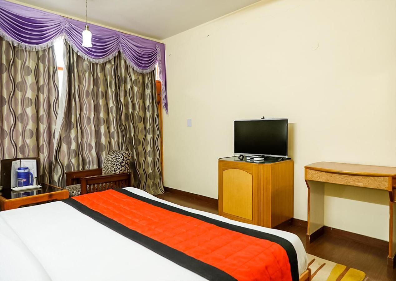 Hotel Nitesh Manali  Luaran gambar